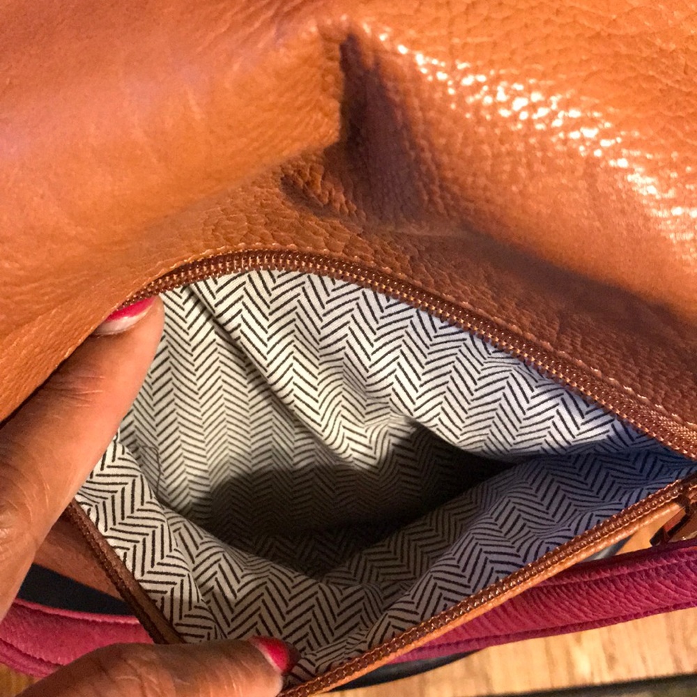Purse - Picture 3 of 8